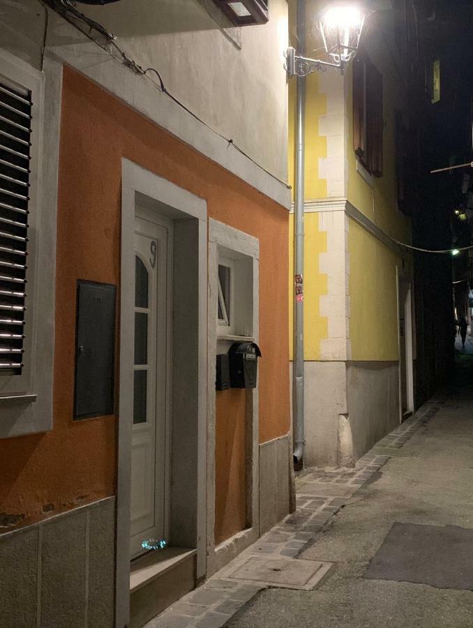 Devi-Piran Daire Dış mekan fotoğraf